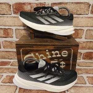 Pre-owned 2024 Adidas Supernova Solution